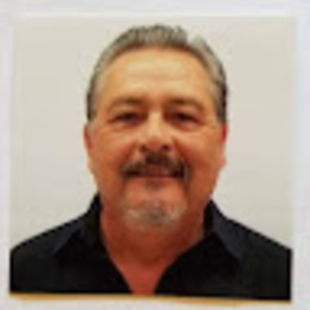 Meet your Posher, Carlos